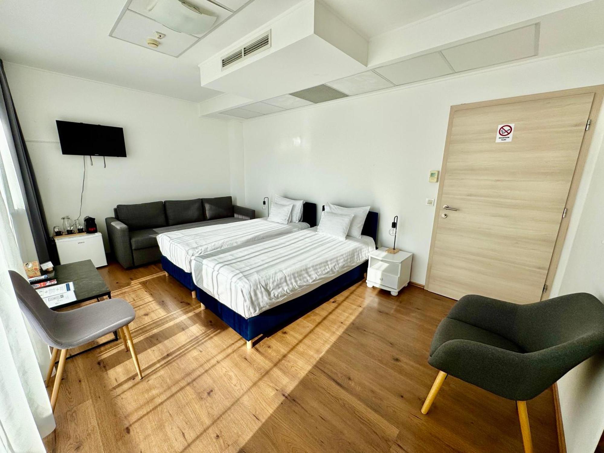 Rooftop City Residence With Deep Garage Budapesta Exterior foto