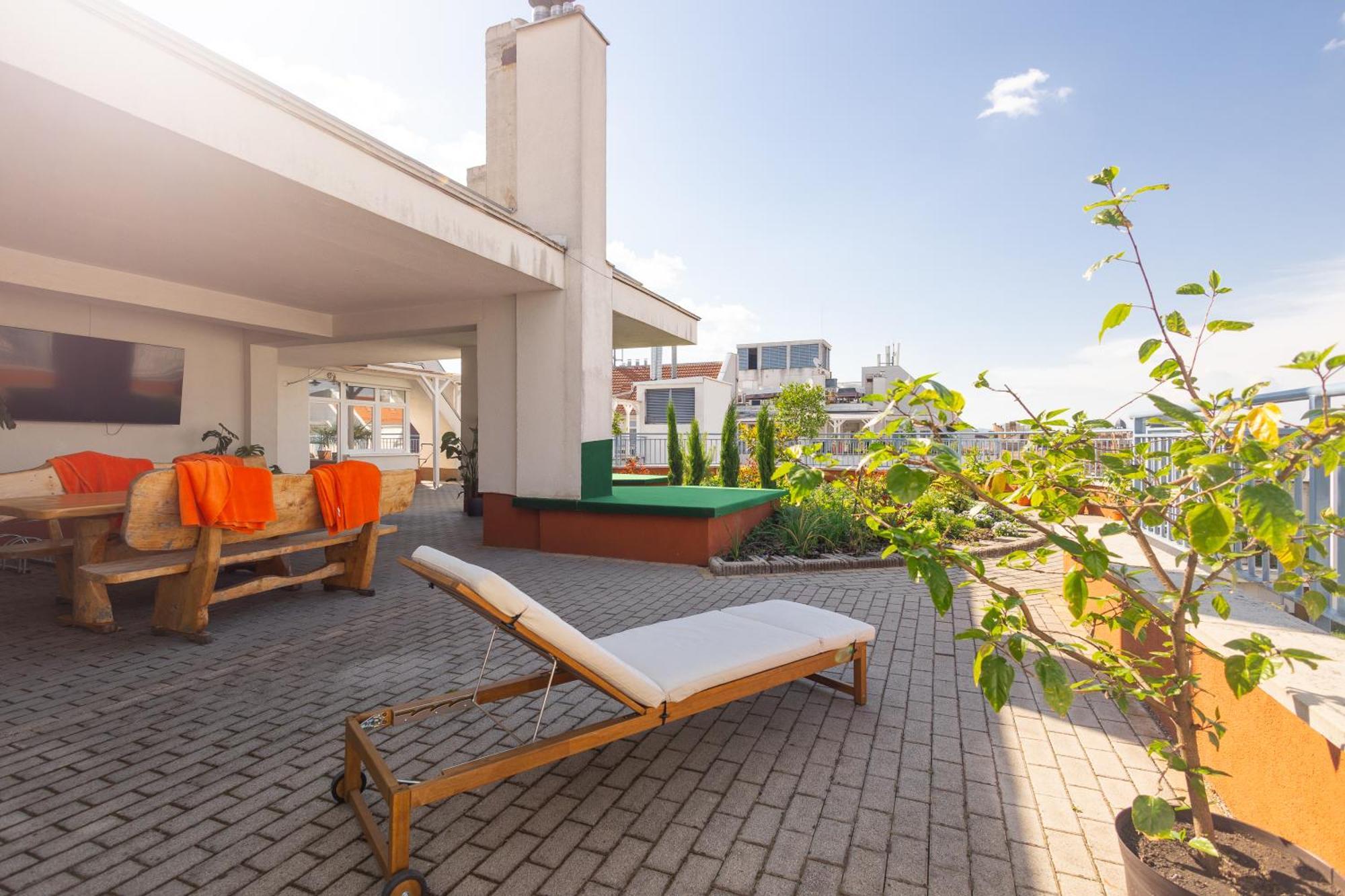 Rooftop City Residence With Deep Garage Budapesta Exterior foto