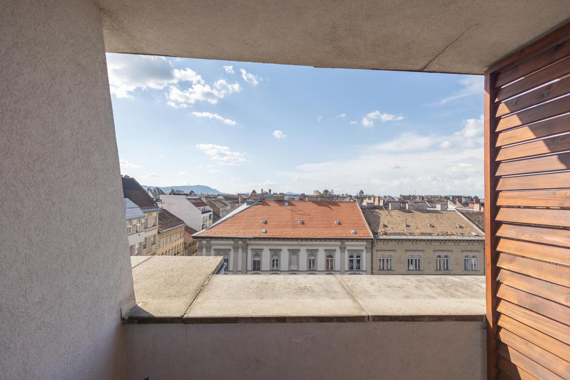 Rooftop City Residence With Deep Garage Budapesta Exterior foto